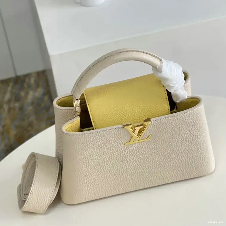 Fashionrepsfam ru 2206YA0006 LV Bag 0527